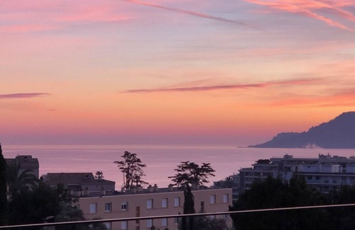 Cannes La Bocca Apartamento | Apartamento con vistas al mar de pie nueve gran terraza