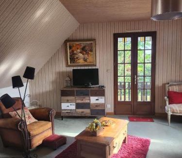 Villaret - Meslier Apartamento | Etage maison, accès indépendant