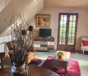 Villaret - Meslier Apartamento | Etage maison, accès indépendant