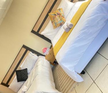 Bluewater Bay Casa | EThembeni Guesthouse