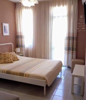 Primorsko Apartamento | Ethno guest suite