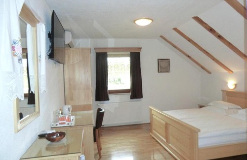 Vrelo Korenicko Casa | Ethno House Izvor