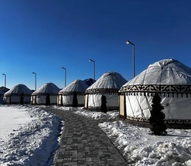 Karakol Apartamento | Ethnochill Karakol yurt camping