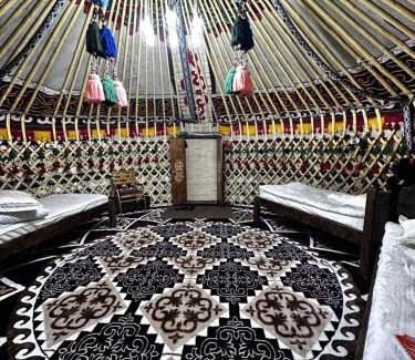 Karakol Apartamento | Ethnochill Karakol yurt camping