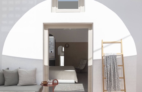 Fira Hotel | Ethos Vegan Suites