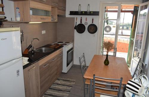 Evropouloi Casa | Ethra Casa