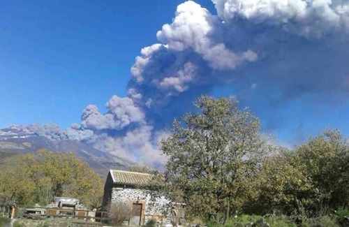 Belpasso Chalet De Esquí | Etna baita stone e suite