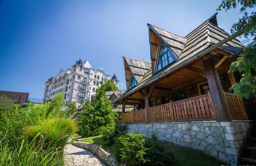 Bijeljina Hotel | Etno selo Stanišići Etno kuće