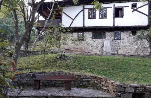 Troyan Casa | Etnographic Houses
