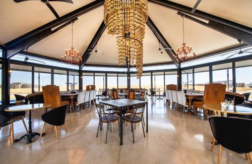 Omuthiya Cabina | Etosha King Nehale