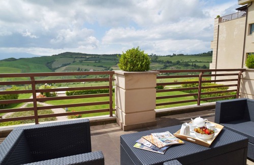 San Casciano dei Bagni Apartamento | Eucalipto by Interhome
