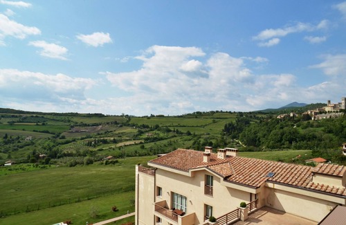 San Casciano dei Bagni Apartamento | Eucalipto by Interhome