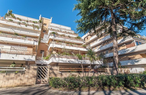Zona XXIV Fonte Ostiense Casa | Eur Luminous And Large Family Terrace Apartment