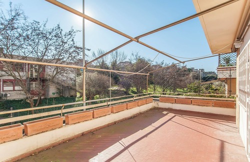 Zona XXIV Fonte Ostiense Casa | Eur Luminous And Large Family Terrace Apartment