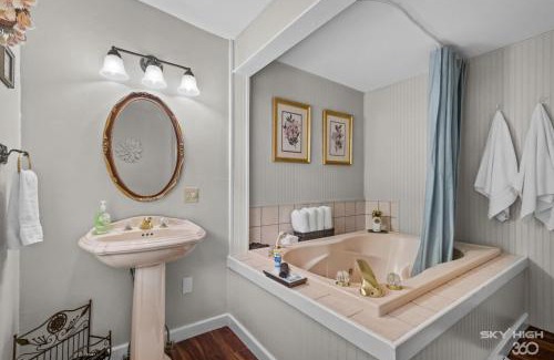 Eureka Springs Historic District Casa | Eureka Memories