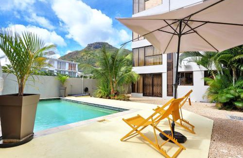 La Preneuse Apartamento | EUREKA-SUR-MER Stylish & Cosy Apartment, 100 mts from beach, pool