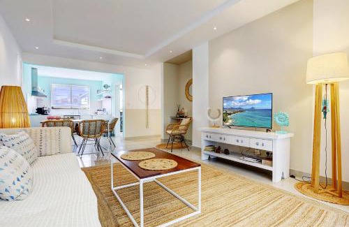 La Preneuse Apartamento | EUREKA-SUR-MER Stylish & Cosy Apartment, 100 mts from beach, pool