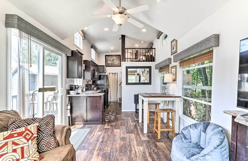 Eureka Casa | Eureka Tiny Home w/ Hot Tub & Community Beach!