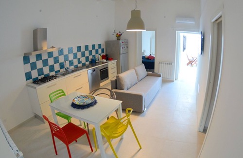 Brucoli Casa | Casa Euribia, quédate junto al mar.
