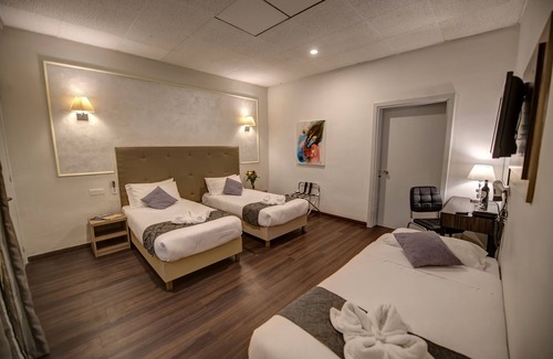 Tower Road Hotel | Europa Hotel
