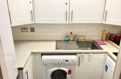 Euston Casa | Euston Station Central Apartment 161 1 and 3