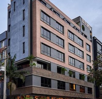 Laureles Hotel | Eutopiq Hotel