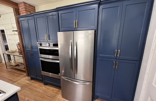 Brenham Casa | Eva on West Alamo