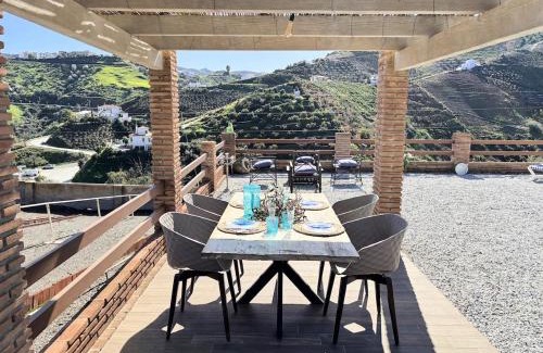 El Borge Chalet De Esquí | Evans Realty BQ Casa Vallejo & Jacuzzi & BBQ & Vistas