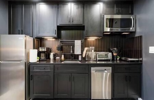 Peoplestown Casa | Eva’s Zen House – Downtown ATL Retreat (4 Guests)