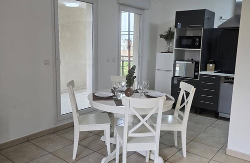 Vielle-Chapelle Apartamento | Evasion chic-Plages Terraces, air conditioning, parking