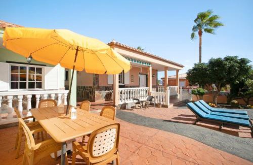Candelaria Casa | Eveas