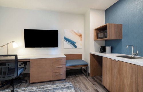 Ludlam Hotel | EVEN Hotel Miami - Doral Area, by IHG