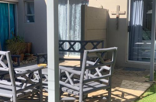 Fichardt Park Casa | Evening Star Guest Units
