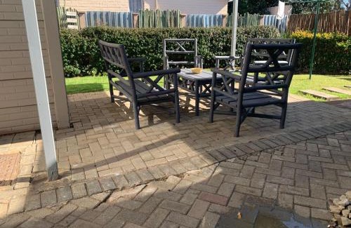 Fichardt Park Casa | Evening Star Guest Units