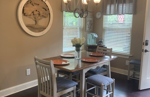 Auburn Condominio | Event Day Condo 5 blocks to Auburn stadium/arena