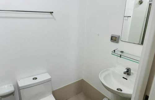 Barangka Ilaya Apartamento | Ever Stays at Light Residences 1BR