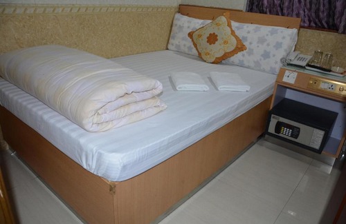 Tsim Sha Tsui Casa | Everest Guest House