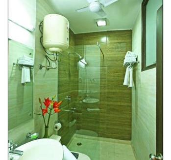 Vasant Kunj Apartamento | Evergreen 2BHK Service Apartment Vasant Kunj Fortis ILBS