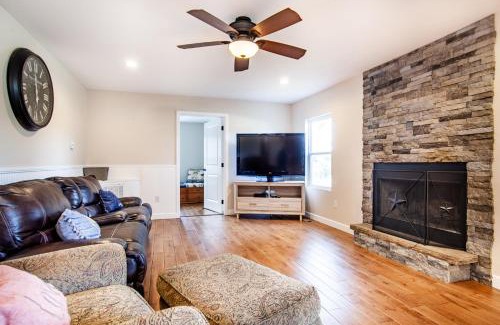 Townsend Casa | Evergreen Getaway Fire Pit and Wood Fireplace