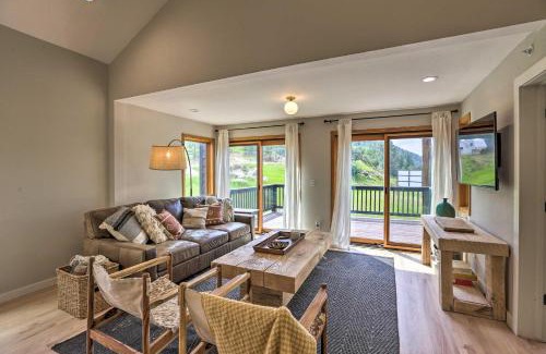 Evergreen Casa | Evergreen Mountain Duplex with Trail Access!