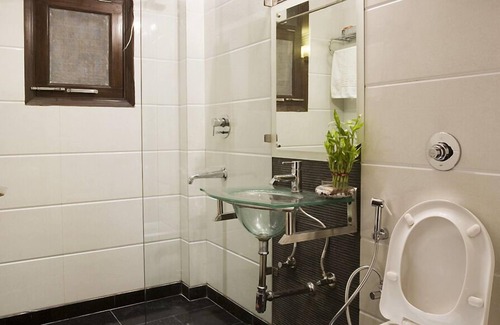 Defence Colony Casa | Evergreen Suites Defence Colony