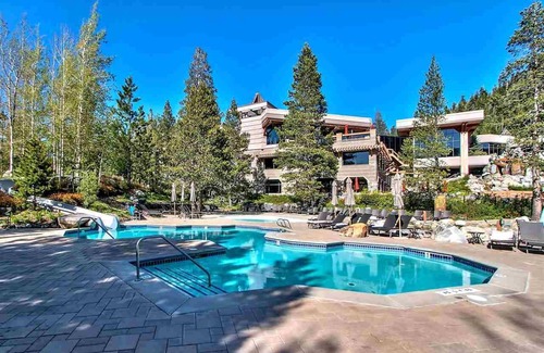 Olympic Valley Apartamento | Everline Resort & Spa, 1 Bedroom w/Kitchenette, Ski in/out