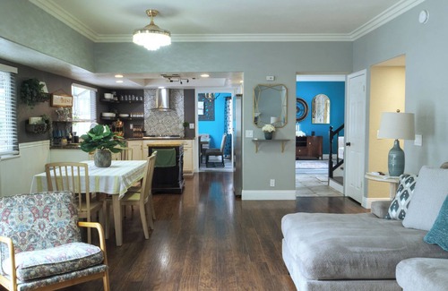 Ridgecrest Casa | Everthing you could ask for and more,Spacious 4-bedroom house located in a de