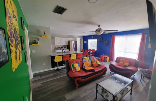Cypress Gardens Casa | Everything is Awesome at this Lego Themed Pool House 4/2, 1 Mile From Legoland