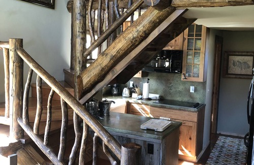 Livingston Casa | ¡El famoso Golden Grizzly Cabin / certificado de regalo gratis!*
