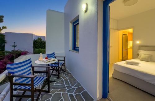 Folegandros Town Casa | Evgenia Rooms and Apartments