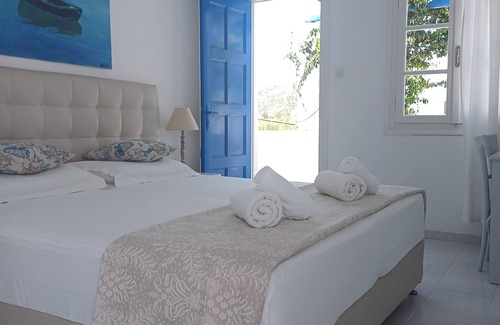 Galissas Hotel | Evi Evan Hotel