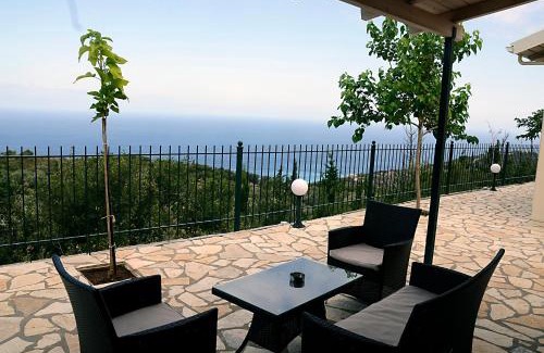 Agios Nikitas Apartamento | Evi΄s Studios