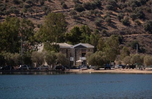Mpoufalo Hotel | Evia Silence lighthouse