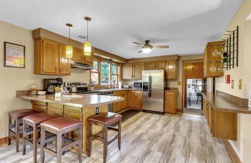 Ellicottville Casa | EVL Après4All: game rm,hot tub,steps 2 town&trails